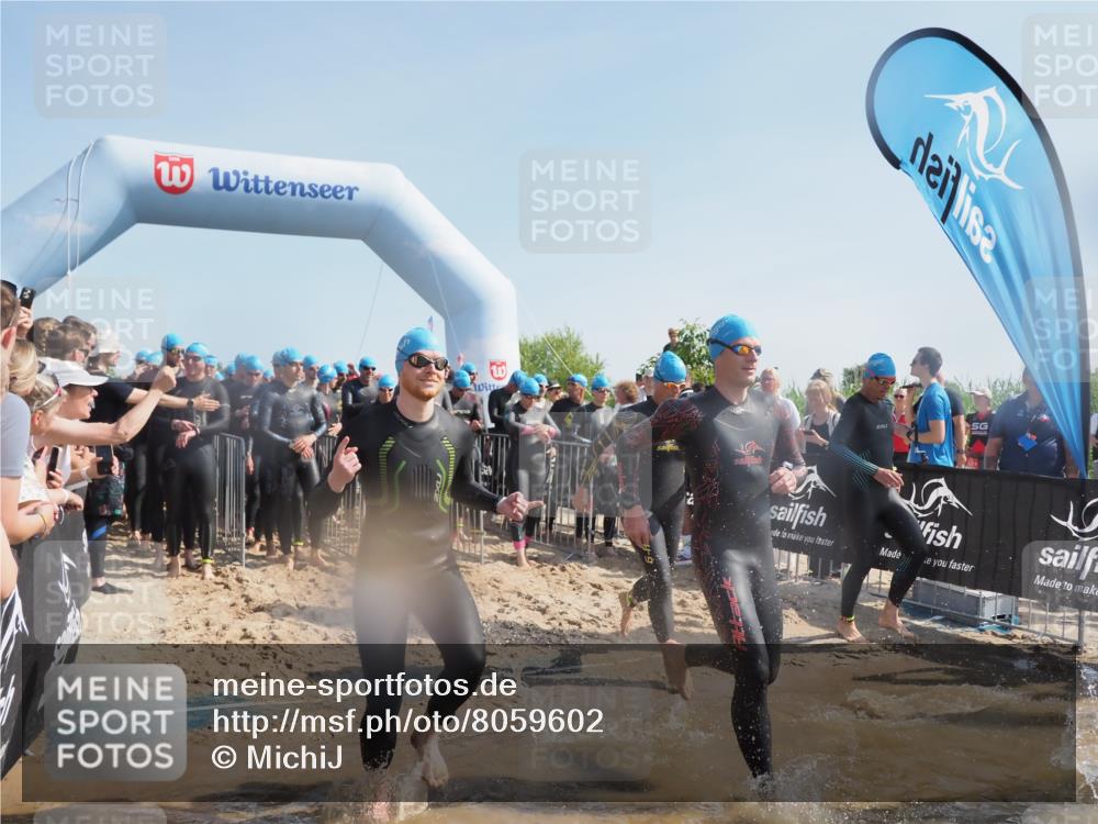 22.06.2025 - Viking Triathlon MichiJ http://msf.ph/oto/8059602 22.06.2025 10:04:37 Schwimmen 55, 85, 146, 238, 245, 327, 375, 428, 457, 482, 506, 514, 550, 629, 662 meine-sportfotos.de