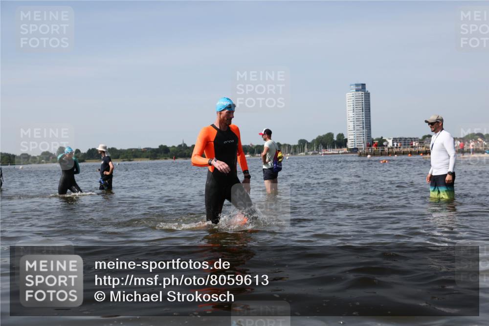 22.06.2025 - Viking Triathlon Michael Strokosch http://msf.ph/oto/8059613 22.06.2025 10:42:06 Schwimmen 78, 159, 199, 290, 460 meine-sportfotos.de