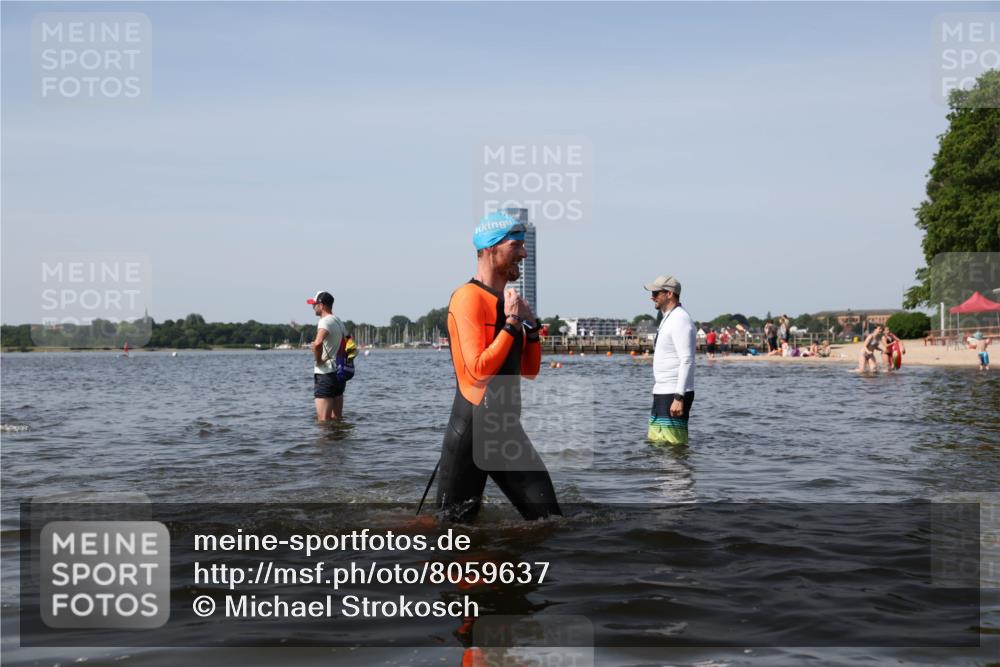 22.06.2025 - Viking Triathlon Michael Strokosch http://msf.ph/oto/8059637 22.06.2025 10:42:07 Schwimmen 78, 159, 199, 281, 290, 460 meine-sportfotos.de