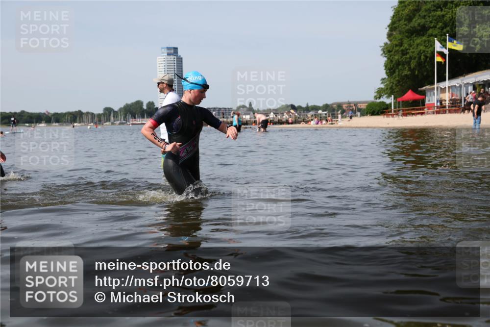 22.06.2025 - Viking Triathlon Michael Strokosch http://msf.ph/oto/8059713 22.06.2025 10:53:12 Schwimmen 165, 319, 470, 640 meine-sportfotos.de