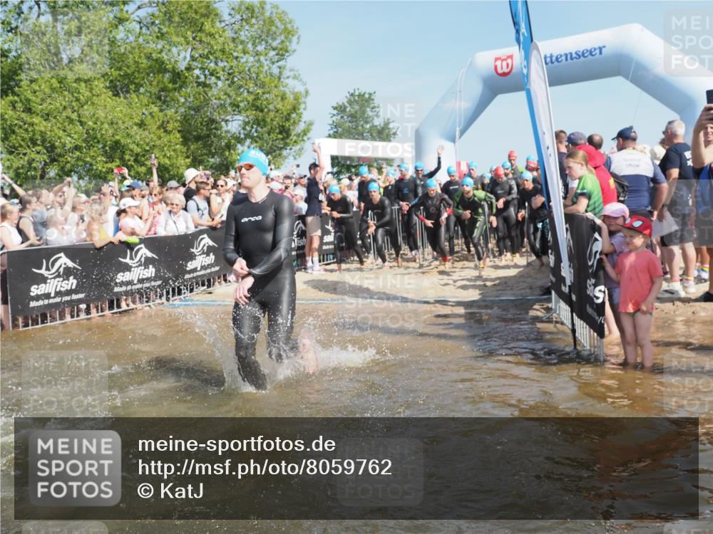 22.06.2025 - Viking Triathlon KatJ http://msf.ph/oto/8059762 22.06.2025 10:00:28 Schwimmen 1, 6, 13, 14, 15, 28, 30, 46, 52, 81, 152, 175, 176, 198, 230, 286, 288, 367, 374, 401, 455, 473, 534, 557, 610, 611, 617, 623, 661 meine-sportfotos.de