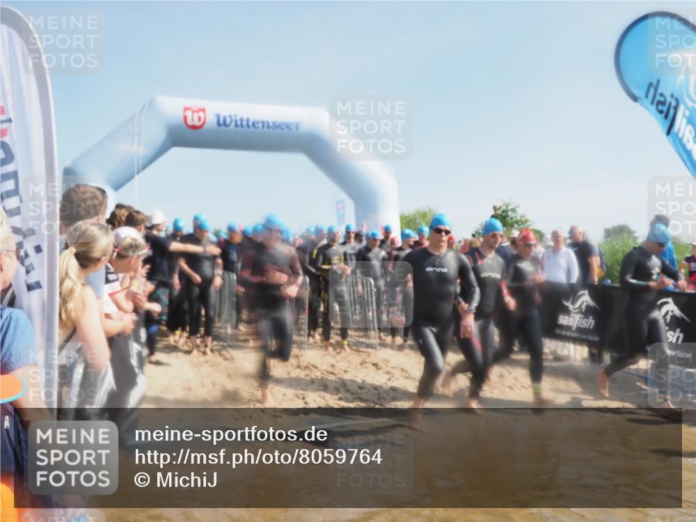 22.06.2025 - Viking Triathlon MichiJ http://msf.ph/oto/8059764 22.06.2025 10:05:01 Schwimmen 197, 232, 254, 295, 362, 386, 394, 407, 416, 423, 500, 509, 527, 605, 620 meine-sportfotos.de