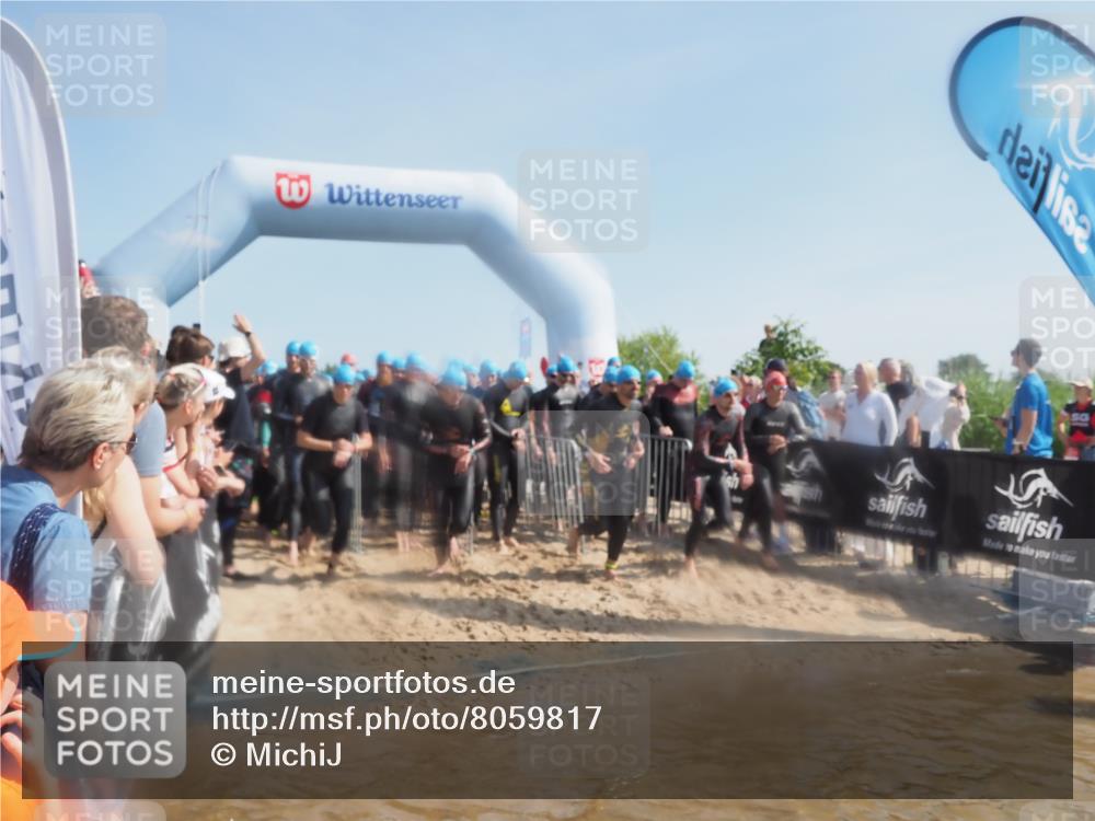 22.06.2025 - Viking Triathlon MichiJ http://msf.ph/oto/8059817 22.06.2025 10:05:06 Schwimmen 94, 197, 232, 291, 362, 386, 388, 395, 407, 416, 423, 500, 605, 620, 627 meine-sportfotos.de