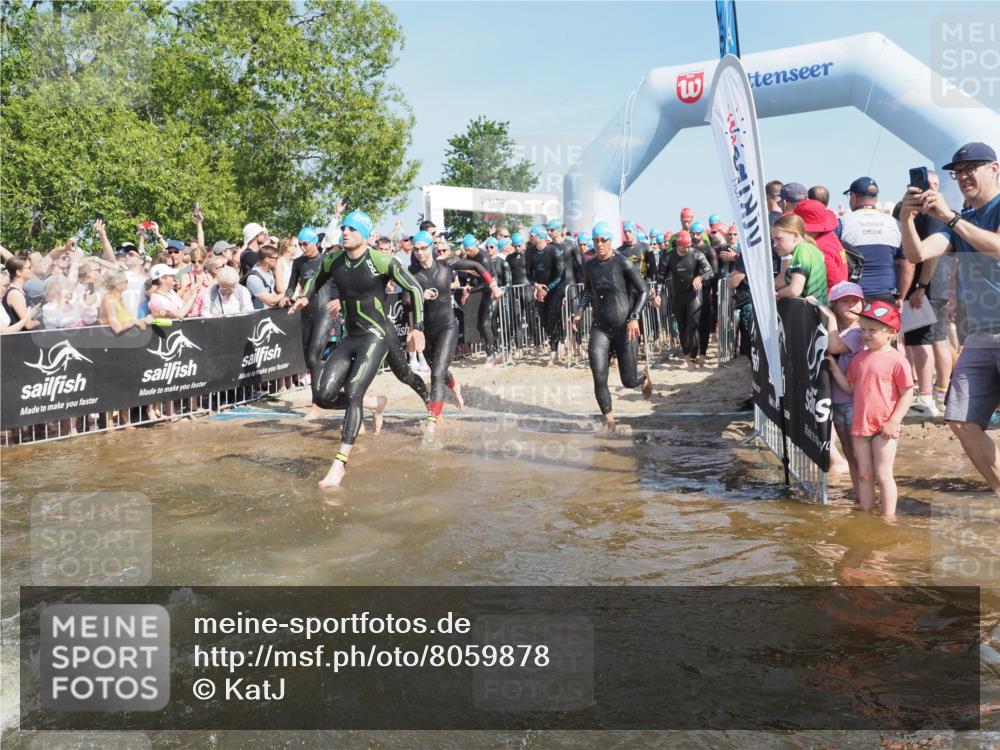 22.06.2025 - Viking Triathlon KatJ http://msf.ph/oto/8059878 22.06.2025 10:00:29 Schwimmen 1, 6, 13, 14, 15, 28, 30, 45, 46, 52, 81, 152, 175, 176, 196, 198, 230, 286, 288, 367, 374, 401, 455, 473, 534, 557, 610, 617, 623, 651, 661 meine-sportfotos.de