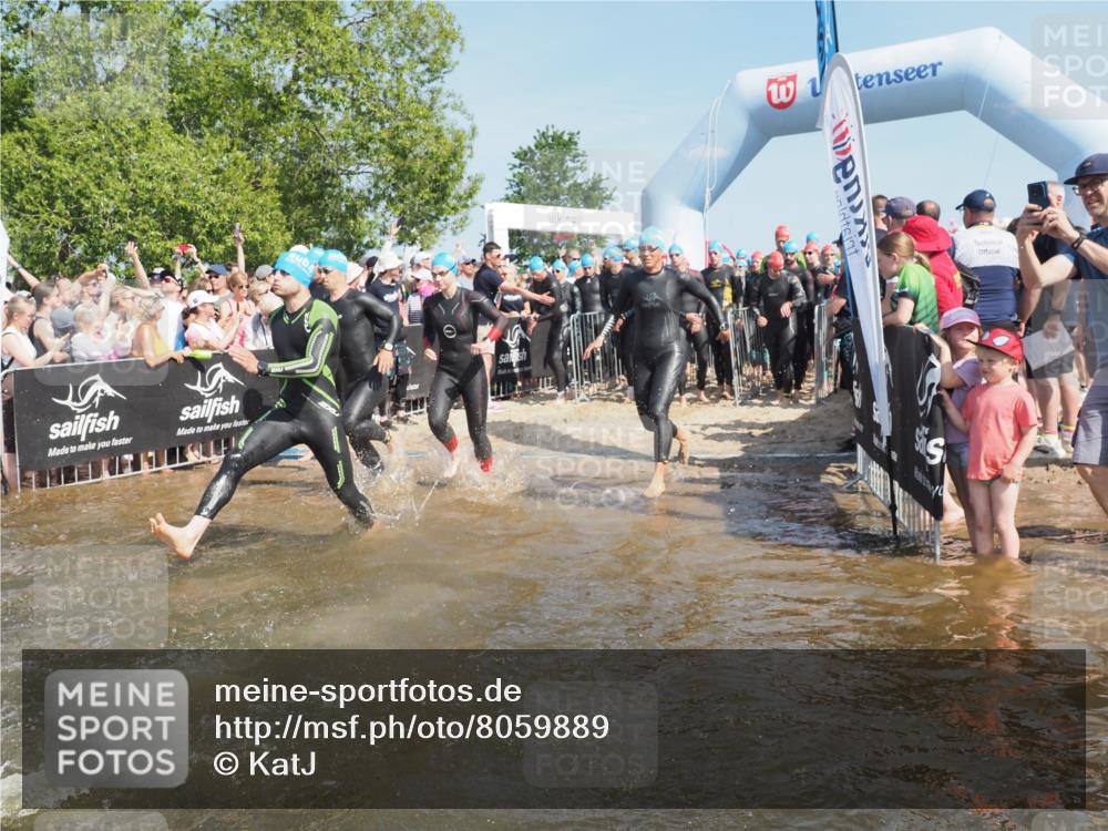 22.06.2025 - Viking Triathlon KatJ http://msf.ph/oto/8059889 22.06.2025 10:00:29 Schwimmen 1, 6, 13, 14, 15, 28, 30, 45, 46, 52, 81, 152, 175, 176, 196, 198, 230, 286, 288, 367, 374, 401, 455, 473, 534, 557, 610, 617, 623, 651, 661 meine-sportfotos.de