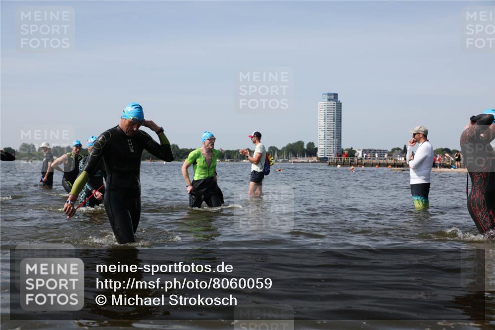 22.06.2025 - Viking Triathlon Michael Strokosch http://msf.ph/oto/8060059 22.06.2025 10:42:57 Schwimmen 66, 128, 133, 186, 282, 309, 358, 369, 441, 450, 624 meine-sportfotos.de