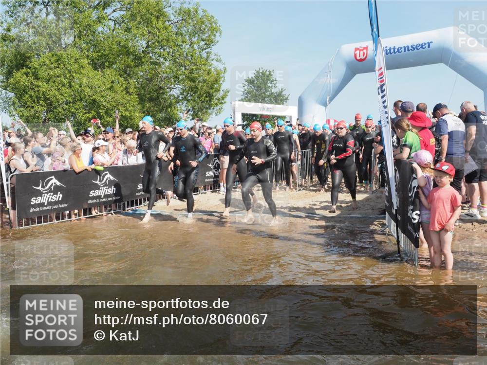 22.06.2025 - Viking Triathlon KatJ http://msf.ph/oto/8060067 22.06.2025 10:00:32 Schwimmen 1, 6, 7, 11, 13, 14, 15, 28, 30, 45, 46, 52, 87, 152, 175, 176, 178, 196, 198, 230, 286, 288, 367, 374, 401, 534, 623, 628, 641, 642, 651, 661 meine-sportfotos.de