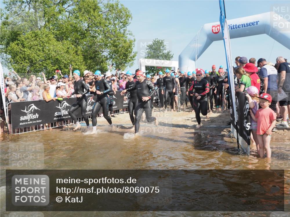 22.06.2025 - Viking Triathlon KatJ http://msf.ph/oto/8060075 22.06.2025 10:00:32 Schwimmen 1, 6, 7, 11, 13, 14, 15, 28, 30, 45, 46, 52, 87, 152, 175, 176, 178, 196, 198, 230, 286, 288, 367, 374, 401, 534, 623, 628, 641, 642, 651, 661 meine-sportfotos.de