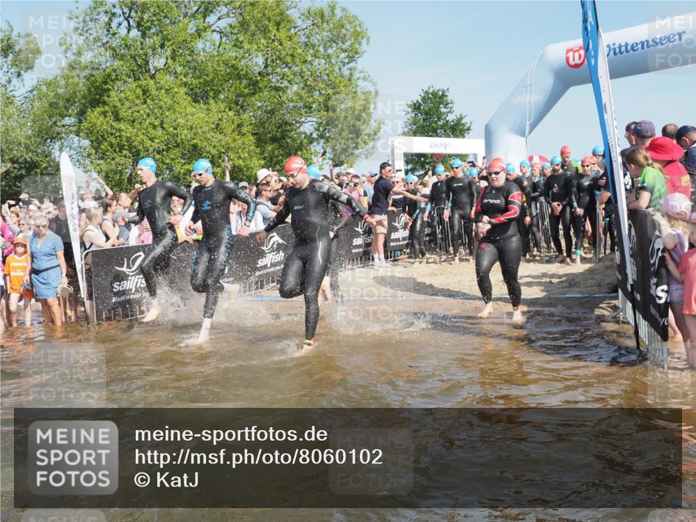 22.06.2025 - Viking Triathlon KatJ http://msf.ph/oto/8060102 22.06.2025 10:00:32 Schwimmen 1, 6, 7, 11, 13, 14, 15, 28, 30, 45, 46, 52, 87, 152, 175, 176, 178, 196, 198, 230, 286, 288, 367, 374, 401, 534, 623, 628, 641, 642, 651, 661 meine-sportfotos.de