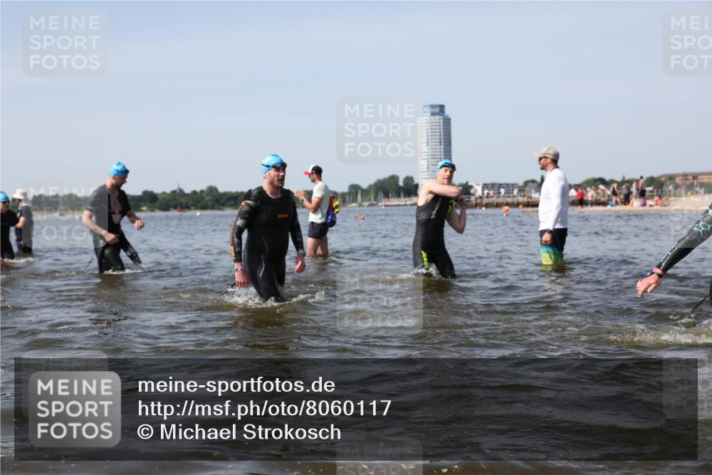 22.06.2025 - Viking Triathlon Michael Strokosch http://msf.ph/oto/8060117 22.06.2025 10:43:02 Schwimmen 66, 110, 128, 133, 167, 186, 282, 309, 328, 358, 450, 489 meine-sportfotos.de