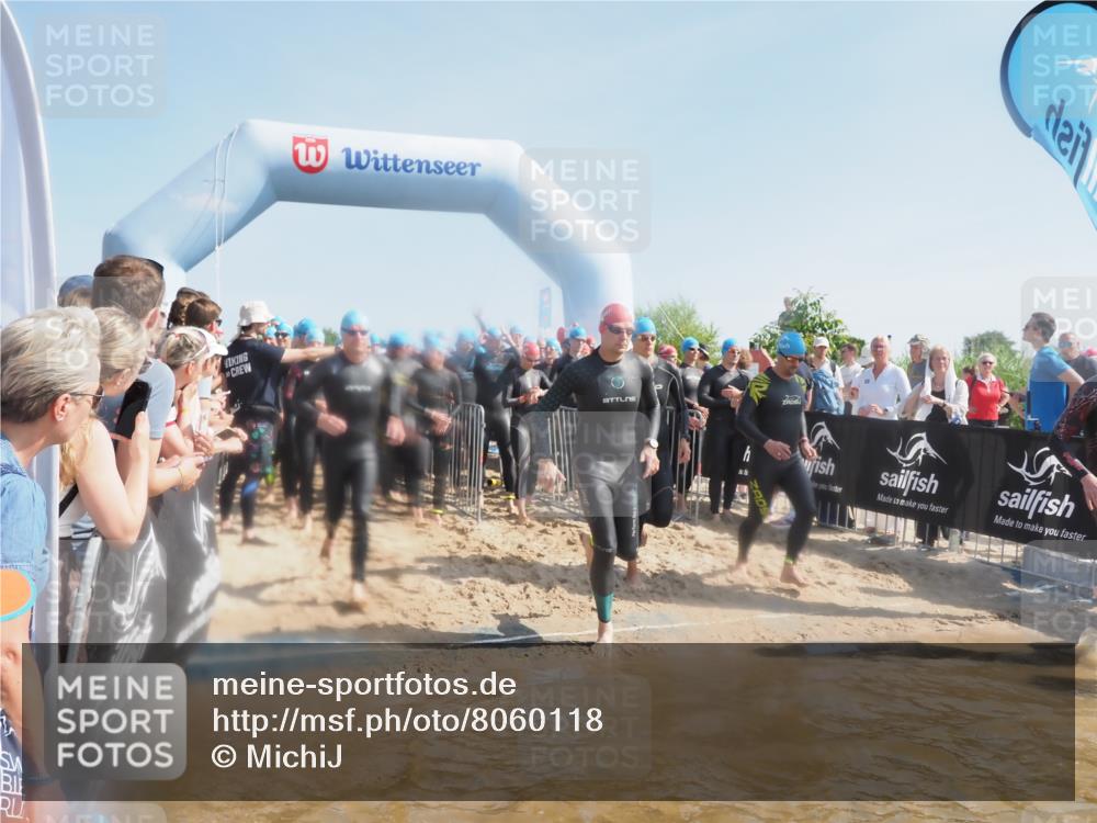 22.06.2025 - Viking Triathlon MichiJ http://msf.ph/oto/8060118 22.06.2025 10:05:27 Schwimmen 57, 59, 61, 138, 150, 167, 181, 228, 314, 437, 536, 538, 601, 654, 655 meine-sportfotos.de