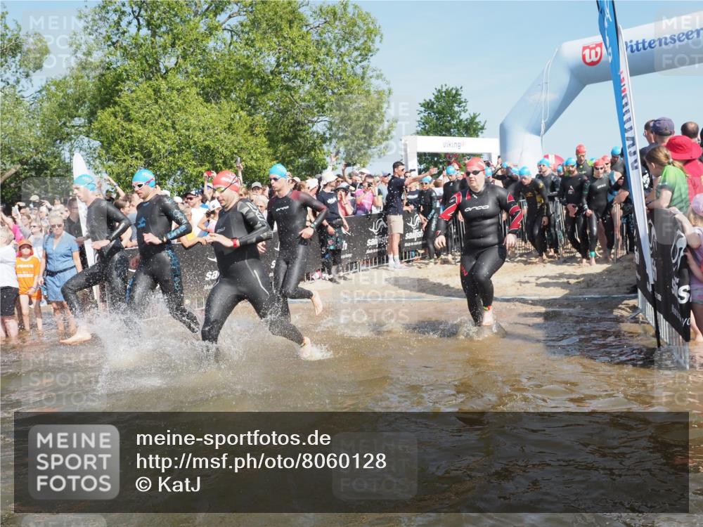 22.06.2025 - Viking Triathlon KatJ http://msf.ph/oto/8060128 22.06.2025 10:00:33 Schwimmen 1, 6, 7, 11, 13, 14, 30, 45, 46, 52, 87, 152, 176, 178, 196, 198, 200, 230, 286, 374, 401, 526, 534, 623, 628, 641, 642, 651, 661 meine-sportfotos.de
