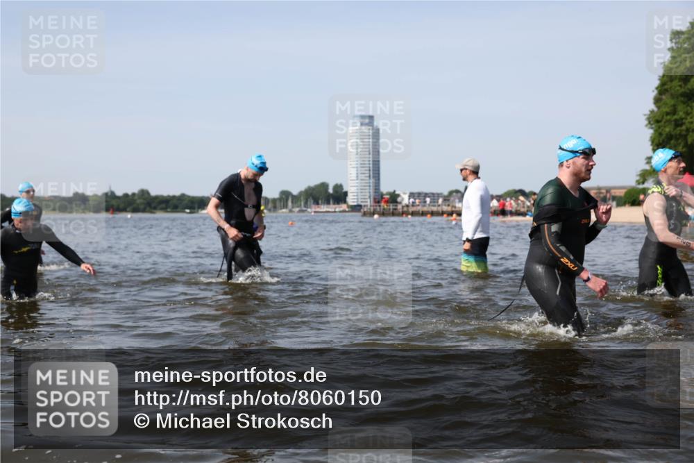 22.06.2025 - Viking Triathlon Michael Strokosch http://msf.ph/oto/8060150 22.06.2025 10:43:04 Schwimmen 31, 66, 109, 110, 128, 133, 167, 186, 309, 328, 358, 450, 489 meine-sportfotos.de