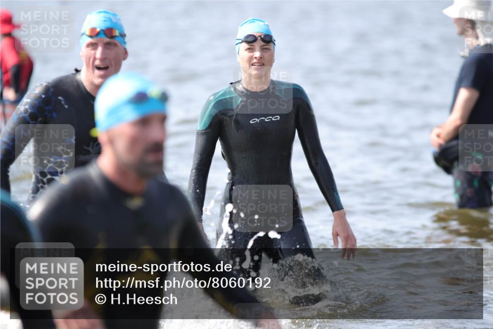22.06.2025 - Viking Triathlon H.Heesch http://msf.ph/oto/8060192 22.06.2025 10:35:28 Schwimmen 20, 47, 62, 107, 127, 134, 154, 204, 320, 395, 415, 482, 508, 602, 632 meine-sportfotos.de