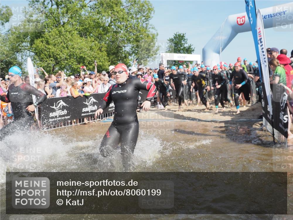 22.06.2025 - Viking Triathlon KatJ http://msf.ph/oto/8060199 22.06.2025 10:00:34 Schwimmen 1, 6, 7, 8, 11, 13, 14, 30, 45, 46, 52, 87, 152, 176, 178, 196, 198, 200, 230, 286, 374, 401, 414, 526, 534, 616, 623, 628, 641, 642, 651, 661 meine-sportfotos.de