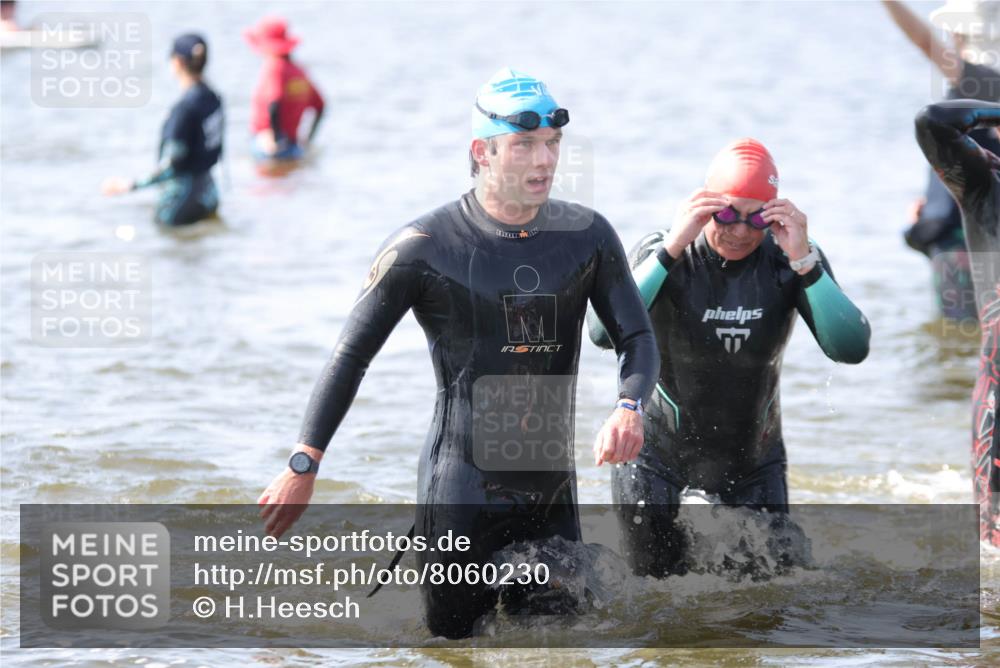 22.06.2025 - Viking Triathlon H.Heesch http://msf.ph/oto/8060230 22.06.2025 10:35:36 Schwimmen 20, 47, 62, 107, 127, 134, 154, 320, 395, 415, 482, 602 meine-sportfotos.de
