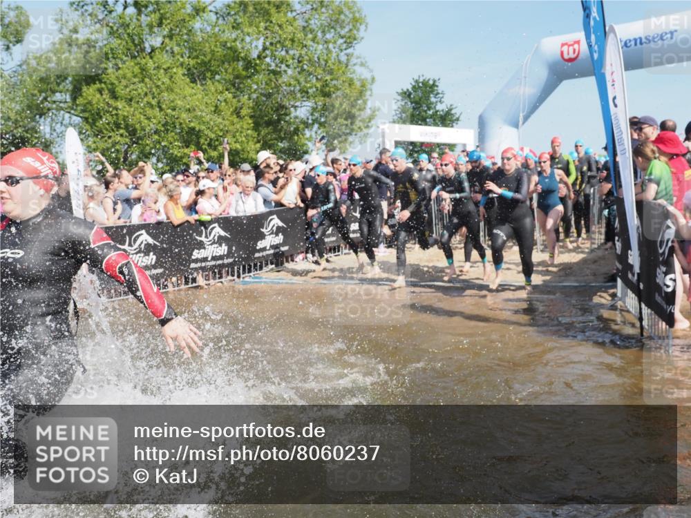 22.06.2025 - Viking Triathlon KatJ http://msf.ph/oto/8060237 22.06.2025 10:00:34 Schwimmen 1, 6, 7, 8, 11, 13, 14, 30, 45, 46, 52, 87, 152, 176, 178, 196, 198, 200, 230, 286, 374, 401, 414, 526, 534, 616, 623, 628, 641, 642, 651, 661 meine-sportfotos.de