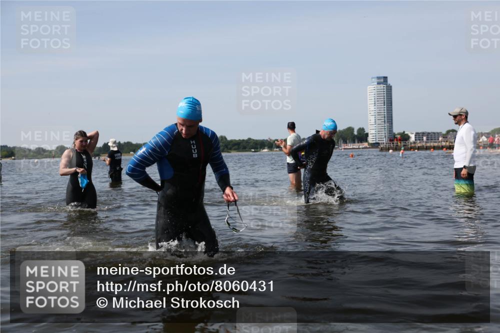 22.06.2025 - Viking Triathlon Michael Strokosch http://msf.ph/oto/8060431 22.06.2025 10:43:40 Schwimmen 410, 480, 501, 531, 620 meine-sportfotos.de