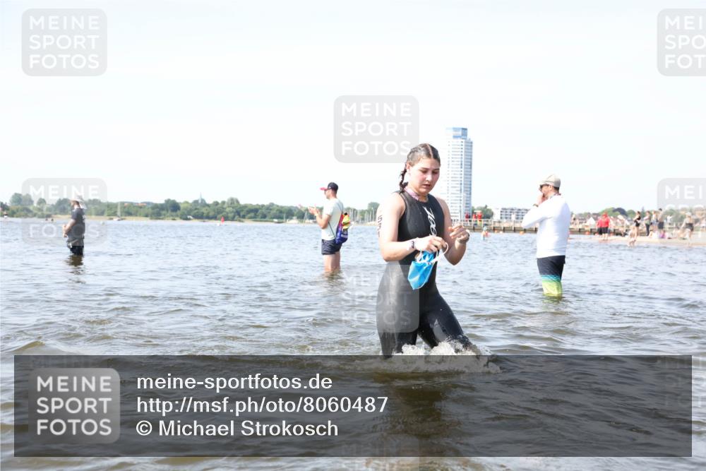 22.06.2025 - Viking Triathlon Michael Strokosch http://msf.ph/oto/8060487 22.06.2025 10:43:44 Schwimmen 362, 410, 480, 531 meine-sportfotos.de