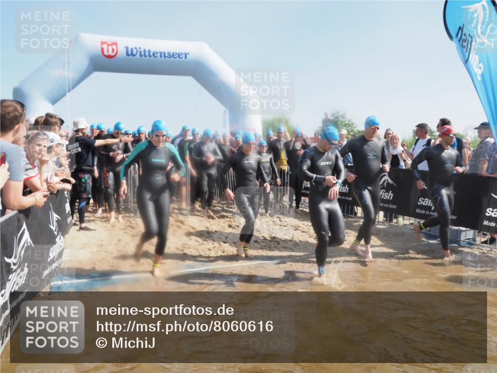 22.06.2025 - Viking Triathlon MichiJ http://msf.ph/oto/8060616 22.06.2025 10:05:57 Schwimmen 68, 128, 169, 211, 269, 275, 397, 441, 442, 460, 465, 530, 633, 644 meine-sportfotos.de