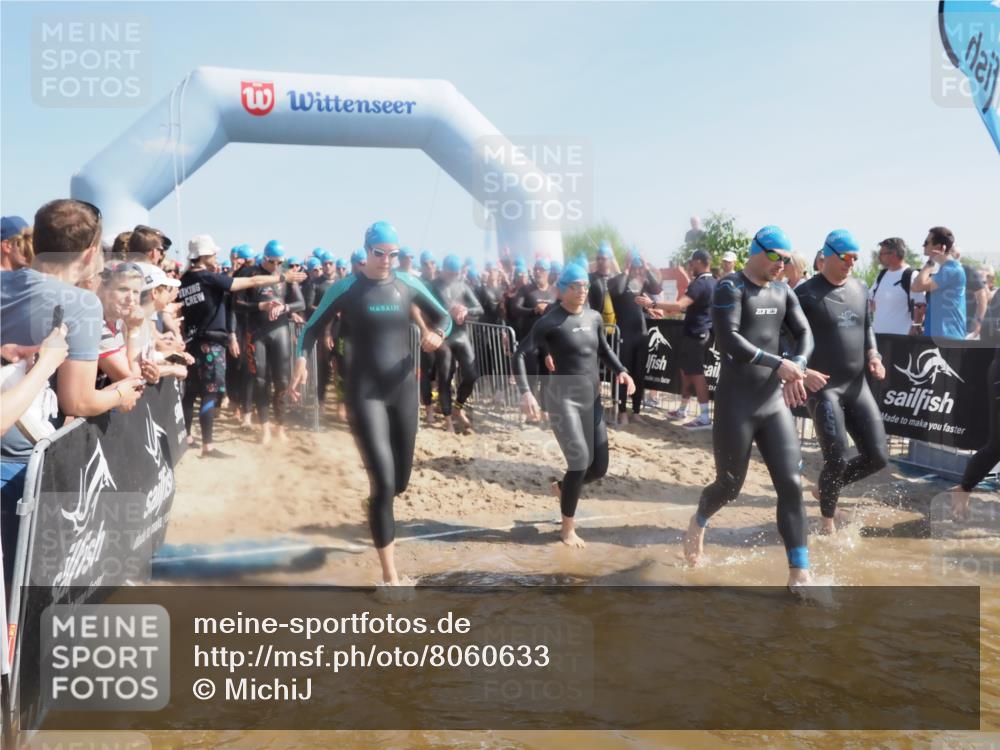 22.06.2025 - Viking Triathlon MichiJ http://msf.ph/oto/8060633 22.06.2025 10:05:58 Schwimmen 68, 128, 169, 211, 269, 275, 397, 441, 442, 460, 465, 530, 633, 644 meine-sportfotos.de
