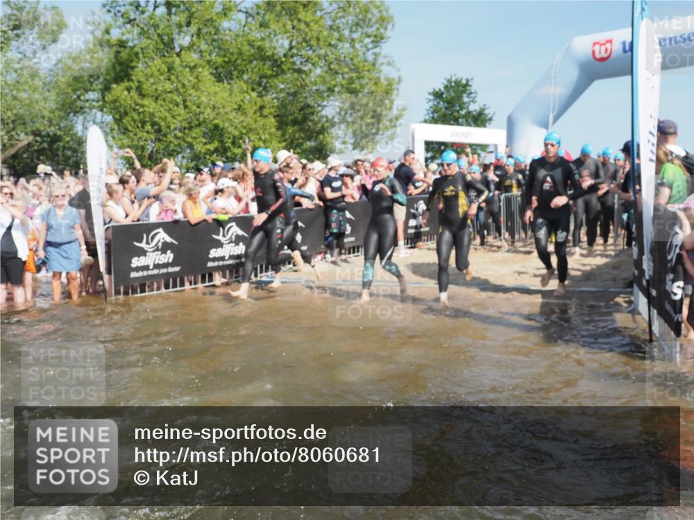 22.06.2025 - Viking Triathlon KatJ http://msf.ph/oto/8060681 22.06.2025 10:00:40 Schwimmen 7, 8, 9, 11, 13, 45, 87, 145, 178, 184, 196, 200, 289, 306, 368, 401, 414, 491, 526, 612, 613, 616, 623, 628, 630, 641, 642, 651 meine-sportfotos.de