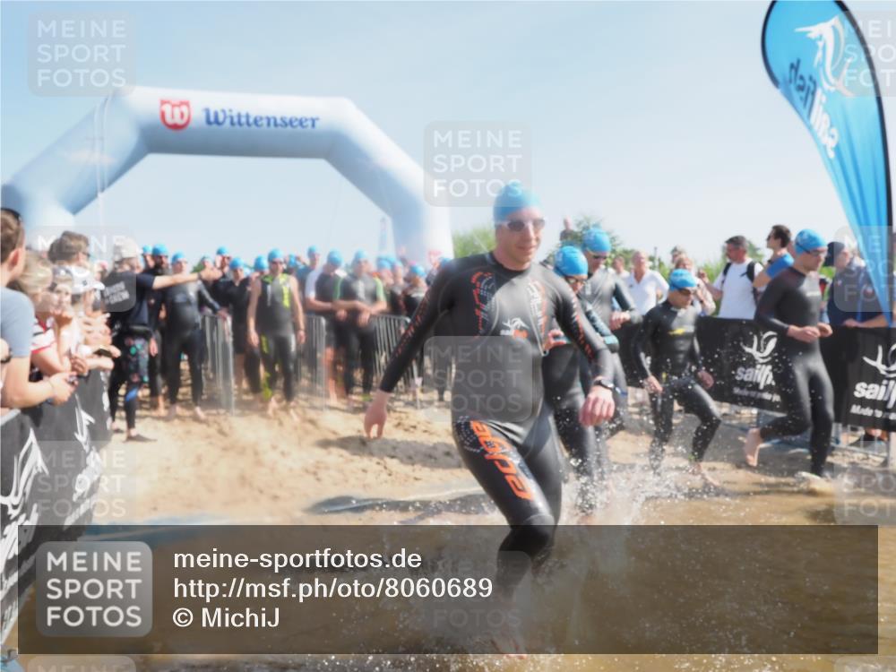 22.06.2025 - Viking Triathlon MichiJ http://msf.ph/oto/8060689 22.06.2025 10:06:02 Schwimmen 68, 144, 169, 249, 269, 390, 397, 441, 442, 460, 465, 489, 508, 644 meine-sportfotos.de