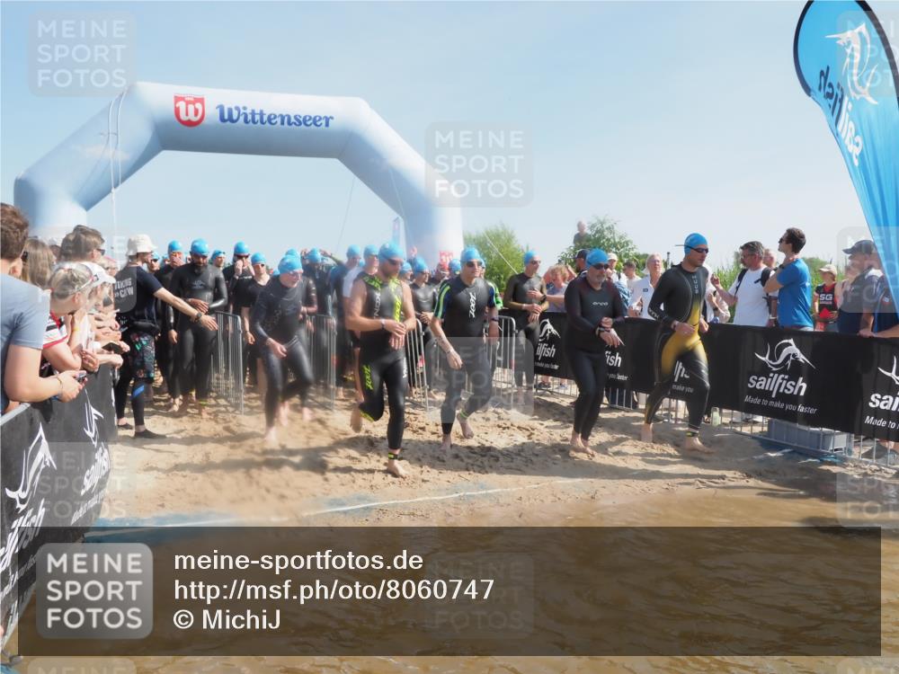 22.06.2025 - Viking Triathlon MichiJ http://msf.ph/oto/8060747 22.06.2025 10:06:07 Schwimmen 39, 41, 144, 169, 249, 266, 269, 325, 390, 446, 460, 489, 508, 644 meine-sportfotos.de