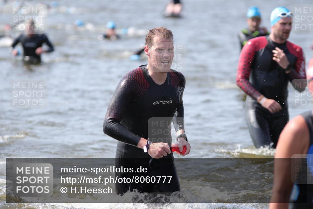 22.06.2025 - Viking Triathlon H.Heesch http://msf.ph/oto/8060777 22.06.2025 10:37:46 Schwimmen 146, 163, 177, 245, 335, 396, 411, 433, 506, 614, 619, 639, 645 meine-sportfotos.de