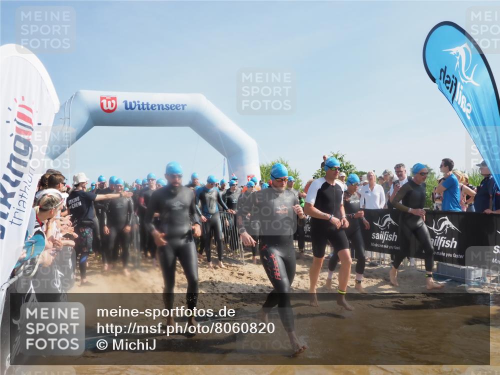 22.06.2025 - Viking Triathlon MichiJ http://msf.ph/oto/8060820 22.06.2025 10:06:12 Schwimmen 39, 41, 60, 84, 110, 144, 191, 249, 266, 325, 390, 440, 446, 489, 508 meine-sportfotos.de