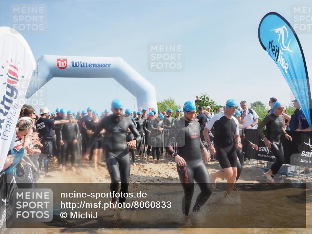 22.06.2025 - Viking Triathlon MichiJ http://msf.ph/oto/8060833 22.06.2025 10:06:12 Schwimmen 39, 41, 60, 84, 110, 144, 191, 249, 266, 325, 390, 440, 446, 489, 508 meine-sportfotos.de