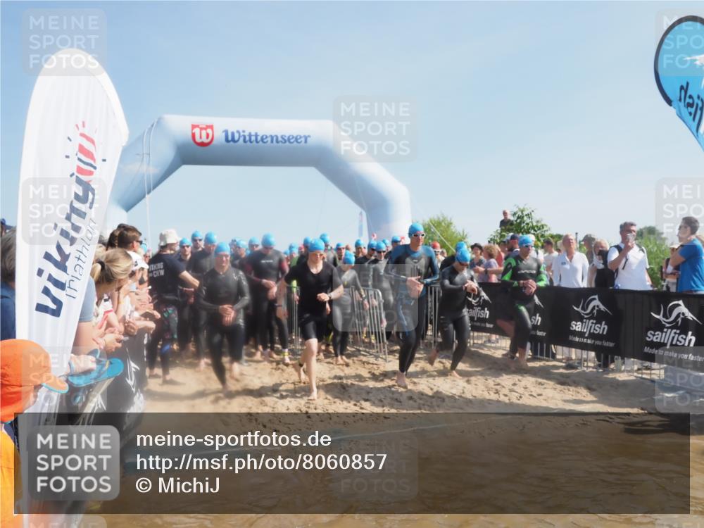 22.06.2025 - Viking Triathlon MichiJ http://msf.ph/oto/8060857 22.06.2025 10:06:16 Schwimmen 39, 41, 60, 84, 110, 117, 153, 191, 266, 325, 385, 440, 446, 487, 535 meine-sportfotos.de