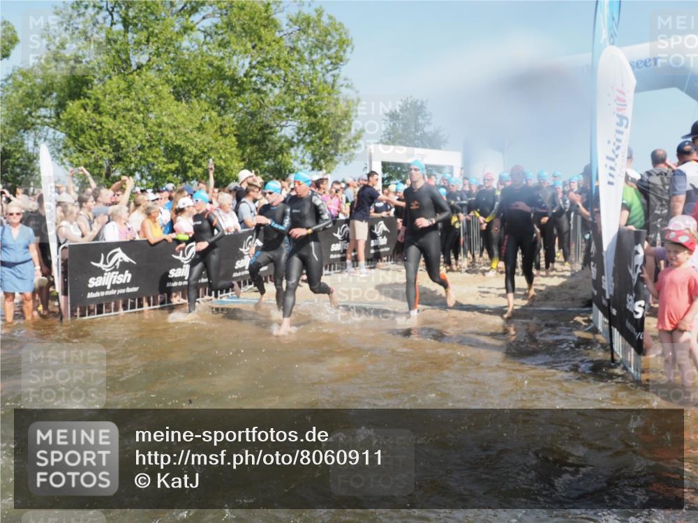 22.06.2025 - Viking Triathlon KatJ http://msf.ph/oto/8060911 22.06.2025 10:00:43 Schwimmen 7, 8, 9, 11, 45, 87, 145, 178, 184, 196, 200, 289, 306, 368, 414, 491, 526, 612, 613, 616, 628, 630, 641, 642, 651 meine-sportfotos.de