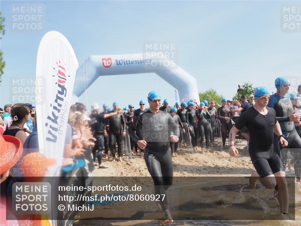 22.06.2025 - Viking Triathlon MichiJ http://msf.ph/oto/8060927 22.06.2025 10:06:17 Schwimmen 39, 41, 60, 84, 110, 117, 153, 191, 266, 325, 385, 440, 446, 487, 535 meine-sportfotos.de