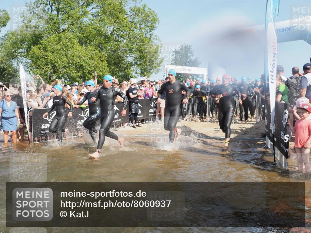 22.06.2025 - Viking Triathlon KatJ http://msf.ph/oto/8060937 22.06.2025 10:00:43 Schwimmen 7, 8, 9, 11, 45, 87, 145, 178, 184, 196, 200, 289, 306, 368, 414, 491, 526, 612, 613, 616, 628, 630, 641, 642, 651 meine-sportfotos.de