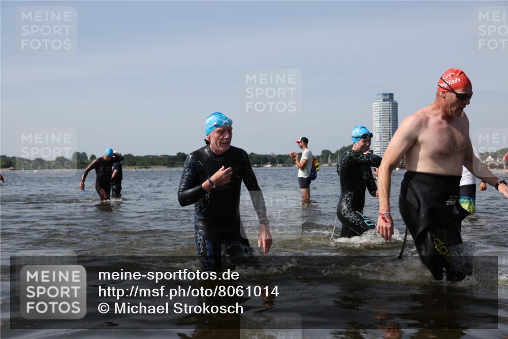 22.06.2025 - Viking Triathlon Michael Strokosch http://msf.ph/oto/8061014 22.06.2025 10:44:57 Schwimmen 39, 168, 493, 638, 653 meine-sportfotos.de