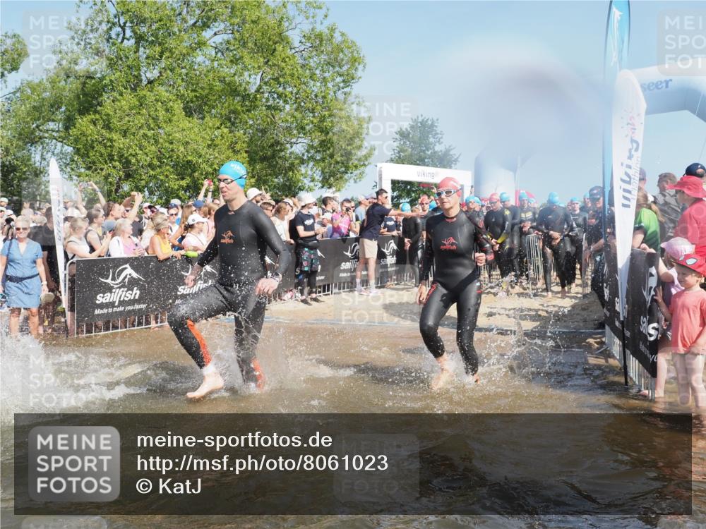 22.06.2025 - Viking Triathlon KatJ http://msf.ph/oto/8061023 22.06.2025 10:00:44 Schwimmen 7, 8, 9, 11, 87, 132, 145, 178, 184, 200, 258, 289, 301, 306, 352, 368, 414, 491, 526, 612, 613, 616, 628, 630, 641, 642, 652 meine-sportfotos.de