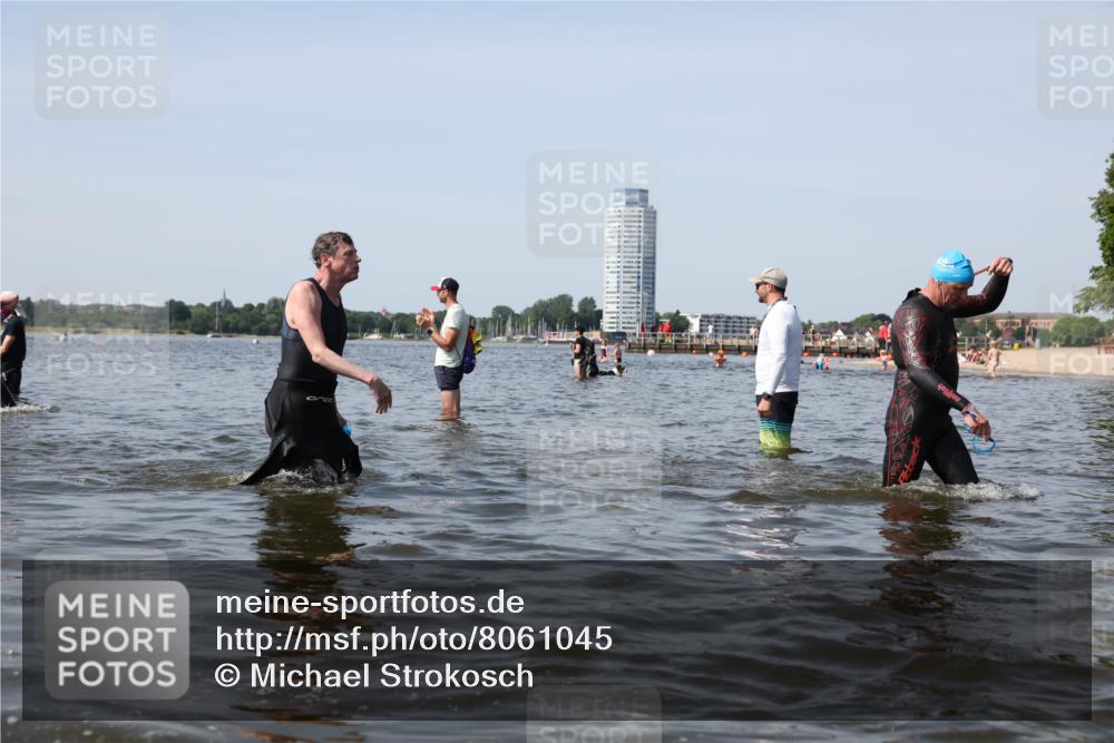 22.06.2025 - Viking Triathlon Michael Strokosch http://msf.ph/oto/8061045 22.06.2025 10:45:06 Schwimmen 39, 168, 346, 493, 503, 638, 653 meine-sportfotos.de
