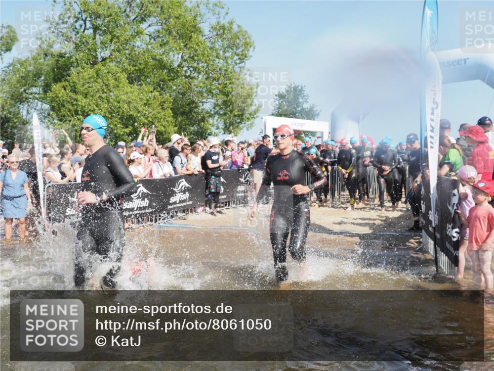 22.06.2025 - Viking Triathlon KatJ http://msf.ph/oto/8061050 22.06.2025 10:00:44 Schwimmen 7, 8, 9, 11, 87, 132, 145, 178, 184, 200, 258, 289, 301, 306, 352, 368, 414, 491, 526, 612, 613, 616, 628, 630, 641, 642, 652 meine-sportfotos.de