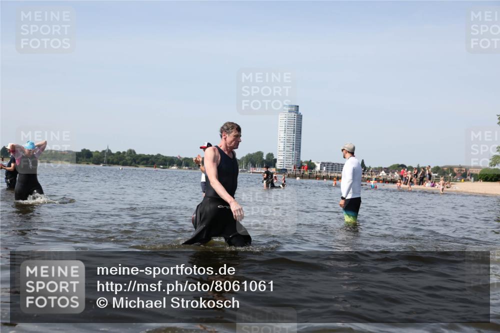 22.06.2025 - Viking Triathlon Michael Strokosch http://msf.ph/oto/8061061 22.06.2025 10:45:07 Schwimmen 39, 168, 346, 493, 503, 638 meine-sportfotos.de