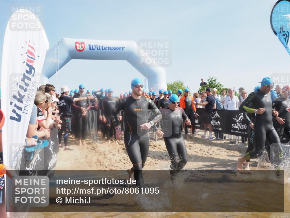 22.06.2025 - Viking Triathlon MichiJ http://msf.ph/oto/8061095 22.06.2025 10:06:27 Schwimmen 18, 24, 36, 117, 153, 168, 186, 192, 261, 298, 385, 450, 487, 535, 606 meine-sportfotos.de