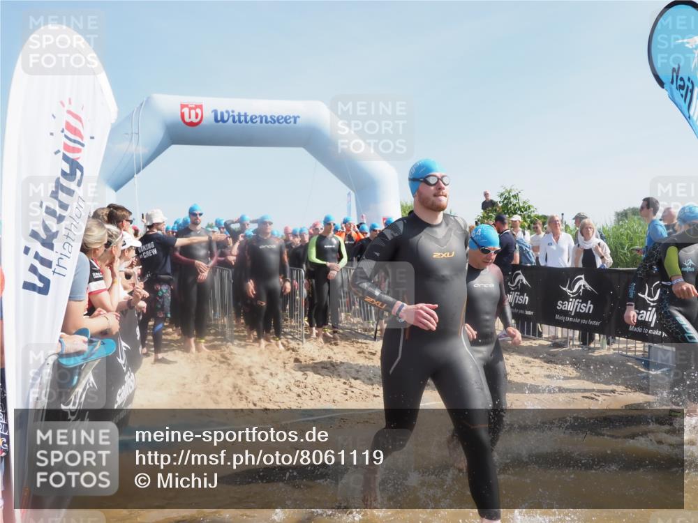 22.06.2025 - Viking Triathlon MichiJ http://msf.ph/oto/8061119 22.06.2025 10:06:28 Schwimmen 18, 24, 36, 117, 153, 168, 186, 192, 261, 298, 385, 450, 487, 535, 606 meine-sportfotos.de