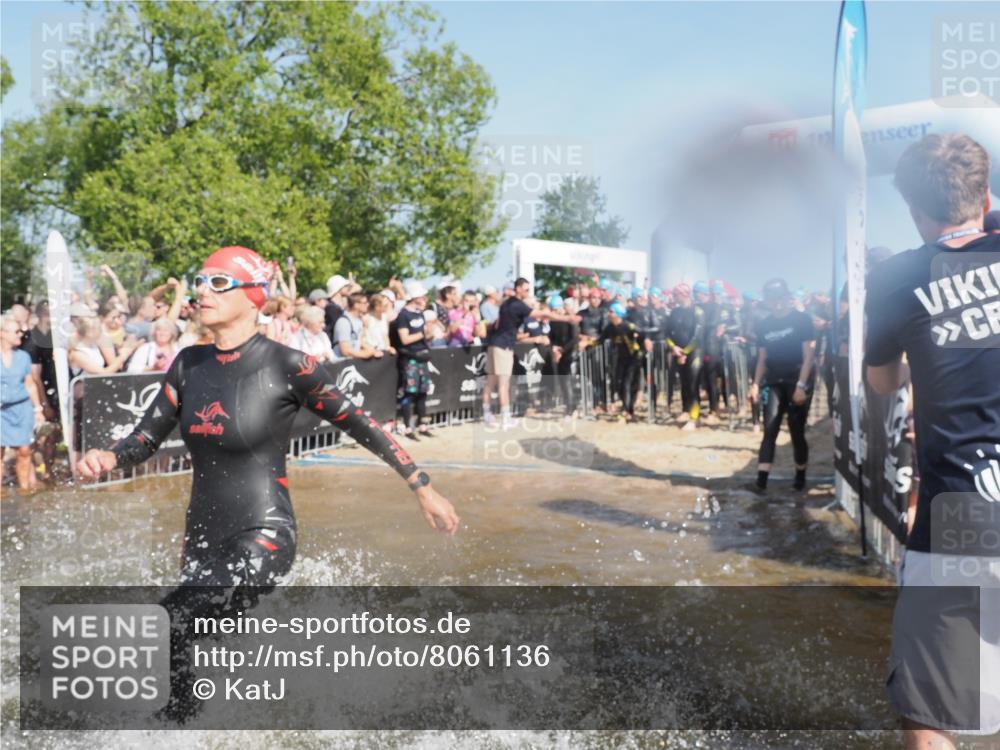 22.06.2025 - Viking Triathlon KatJ http://msf.ph/oto/8061136 22.06.2025 10:00:45 Schwimmen 7, 8, 9, 11, 132, 145, 178, 184, 200, 258, 289, 301, 306, 352, 368, 414, 491, 526, 612, 613, 616, 628, 630, 641, 642, 652 meine-sportfotos.de
