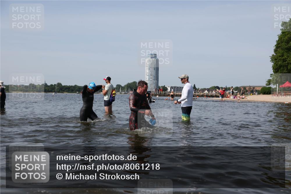 22.06.2025 - Viking Triathlon Michael Strokosch http://msf.ph/oto/8061218 22.06.2025 10:45:33 Schwimmen 102, 108, 197, 466, 519, 605 meine-sportfotos.de