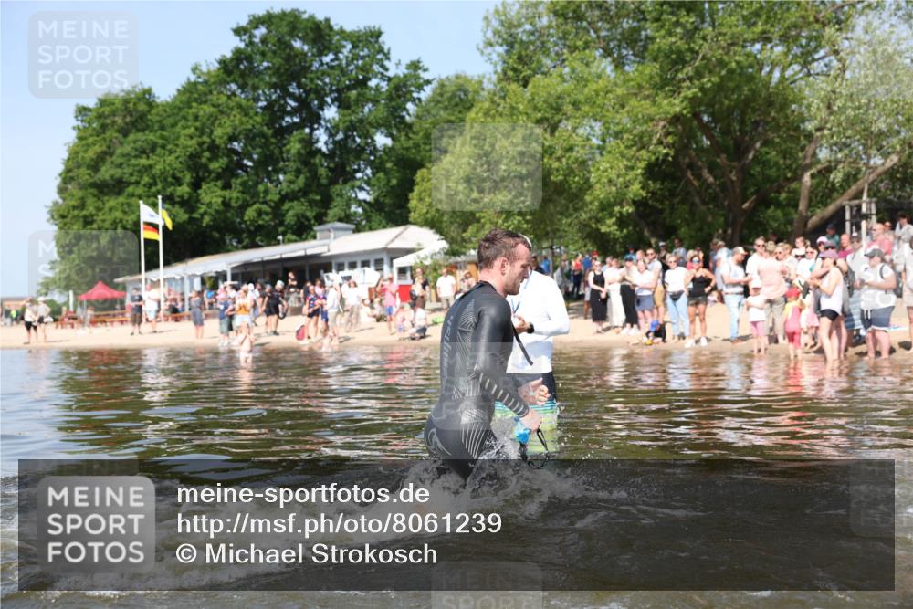 22.06.2025 - Viking Triathlon Michael Strokosch http://msf.ph/oto/8061239 22.06.2025 10:25:04 Schwimmen 4, 521 meine-sportfotos.de