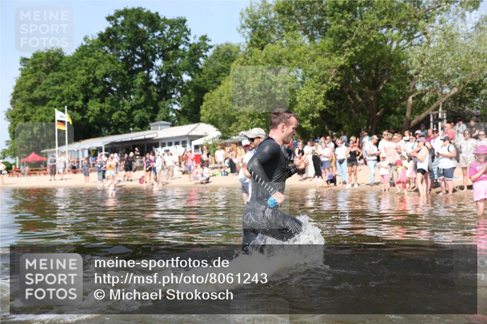 22.06.2025 - Viking Triathlon Michael Strokosch http://msf.ph/oto/8061243 22.06.2025 10:25:04 Schwimmen 4, 521 meine-sportfotos.de