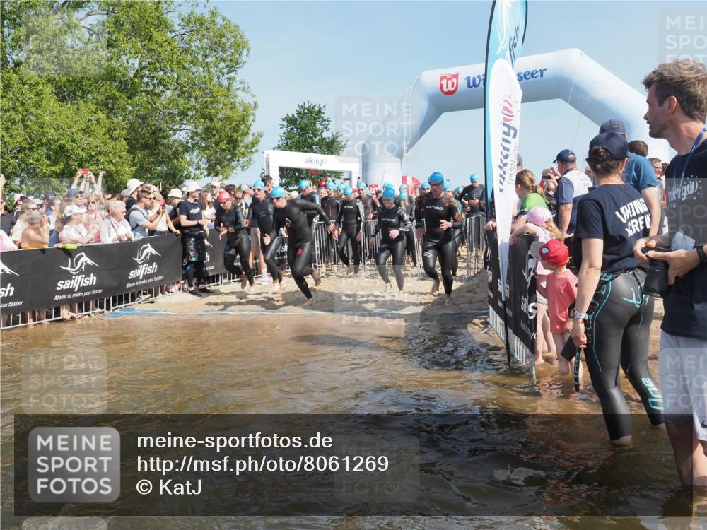 22.06.2025 - Viking Triathlon KatJ http://msf.ph/oto/8061269 22.06.2025 10:00:52 Schwimmen 90, 132, 184, 243, 258, 289, 300, 301, 306, 352, 384, 491, 630, 652, 658 meine-sportfotos.de