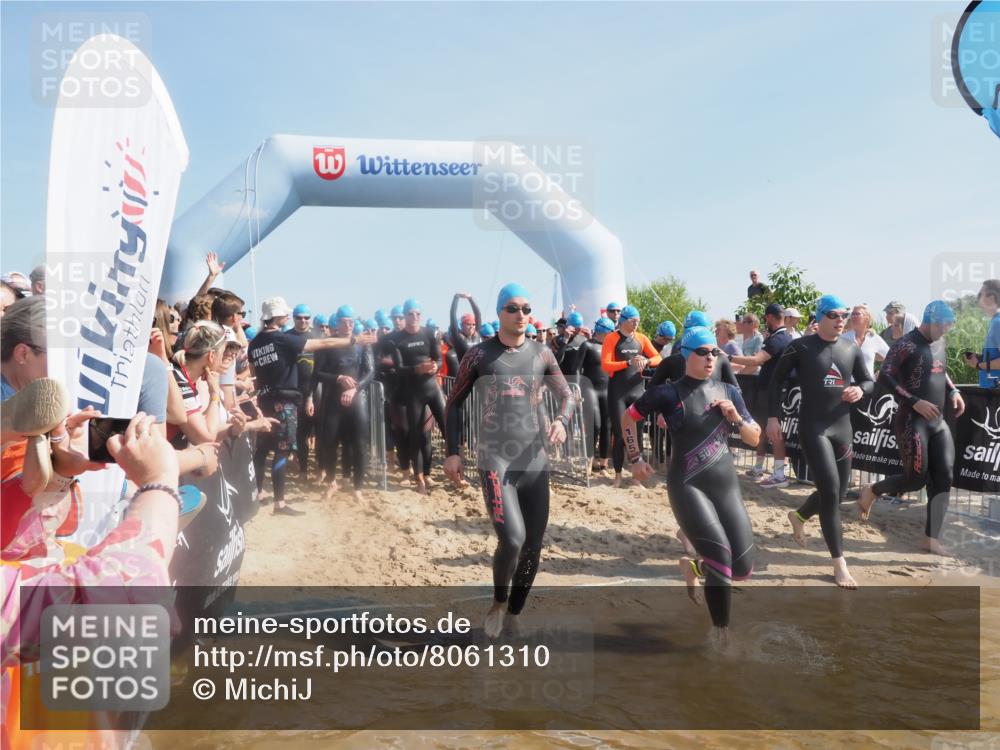 22.06.2025 - Viking Triathlon MichiJ http://msf.ph/oto/8061310 22.06.2025 10:06:42 Schwimmen 44, 74, 93, 109, 159, 165, 205, 217, 219, 257, 282, 358, 376, 501, 625 meine-sportfotos.de
