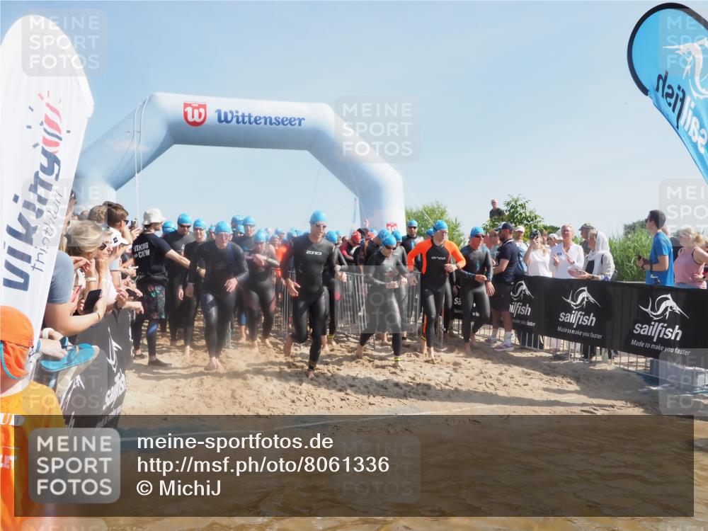 22.06.2025 - Viking Triathlon MichiJ http://msf.ph/oto/8061336 22.06.2025 10:06:46 Schwimmen 44, 66, 74, 159, 165, 217, 219, 257, 282, 290, 318, 337, 501, 525, 625 meine-sportfotos.de