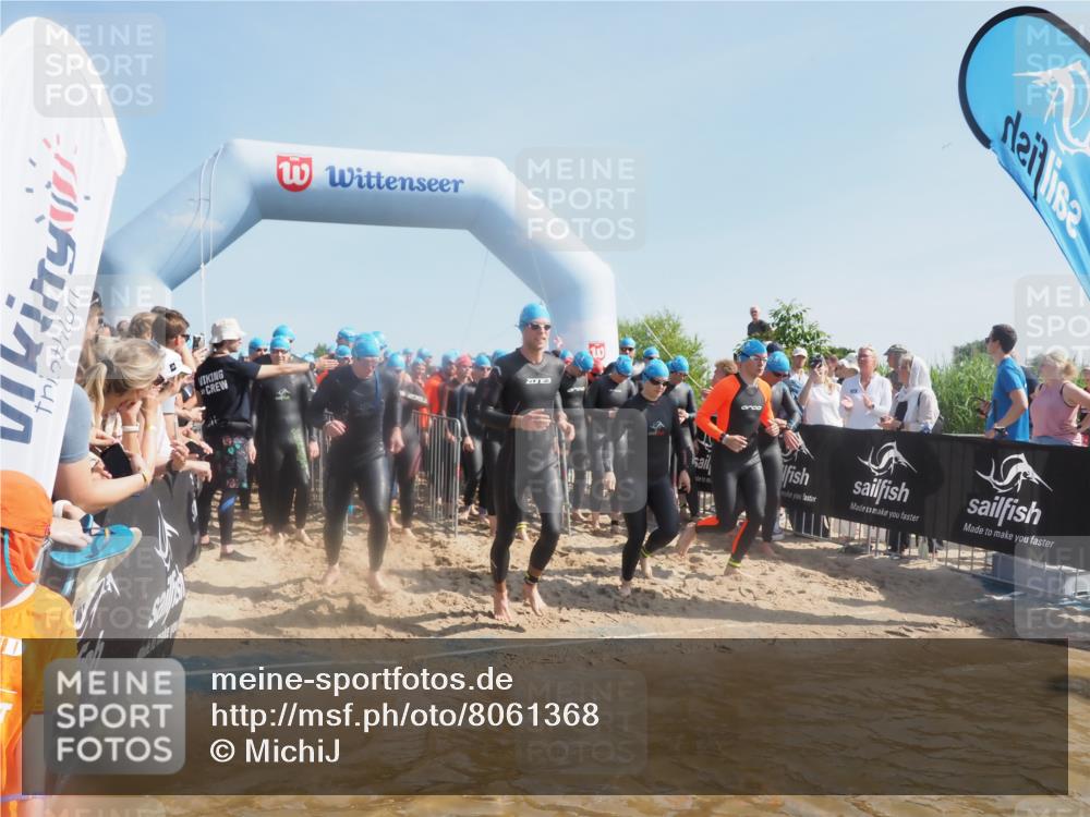 22.06.2025 - Viking Triathlon MichiJ http://msf.ph/oto/8061368 22.06.2025 10:06:46 Schwimmen 44, 66, 74, 159, 165, 217, 219, 257, 282, 290, 318, 337, 501, 525, 625 meine-sportfotos.de
